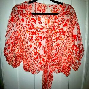 Lovestitch tie front crop top